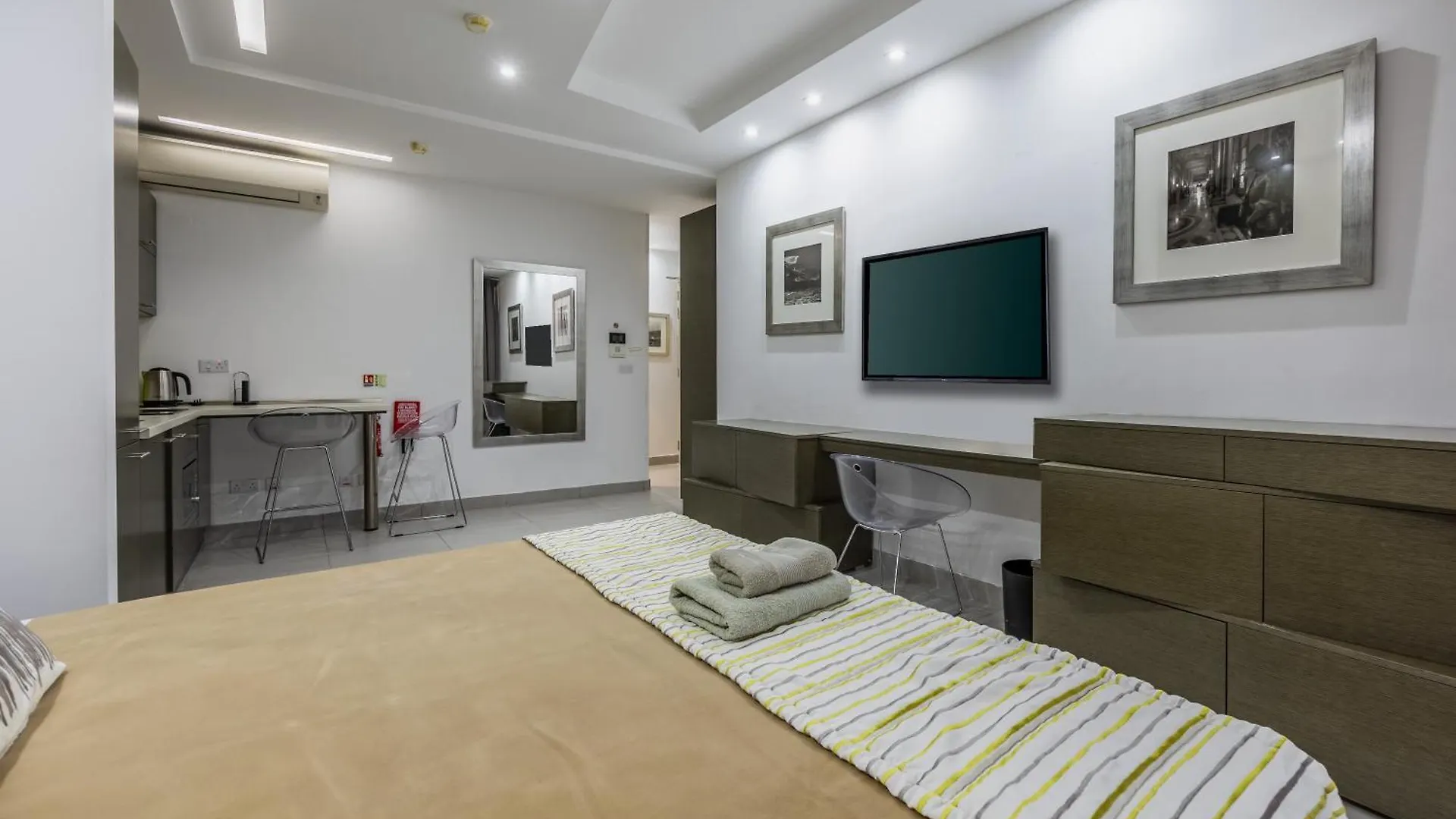 *** Gæstehus Jules Suites Saint Julian's Malta