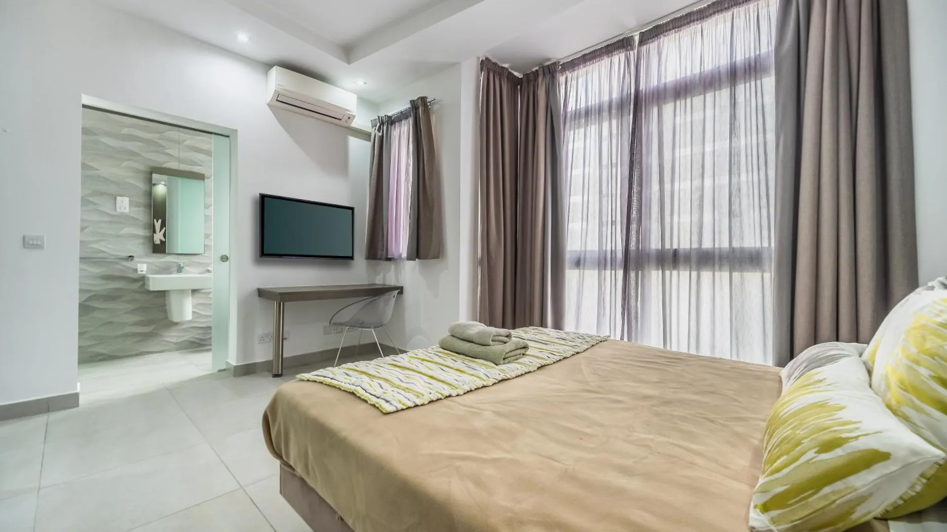 Gæstehus Jules Suites Saint Julian's