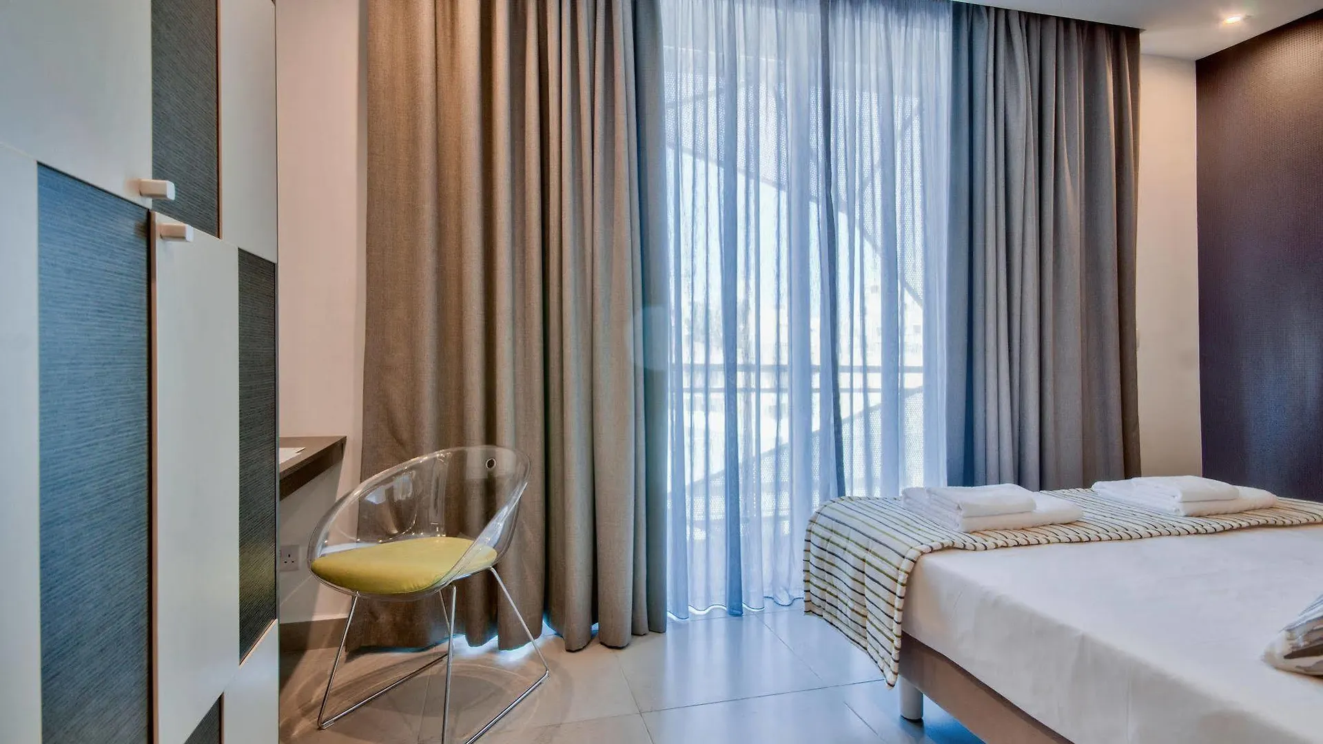 *** Gæstehus Jules Suites Saint Julian's Malta