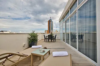 Gasthuis Jules Suites San Ġiljan