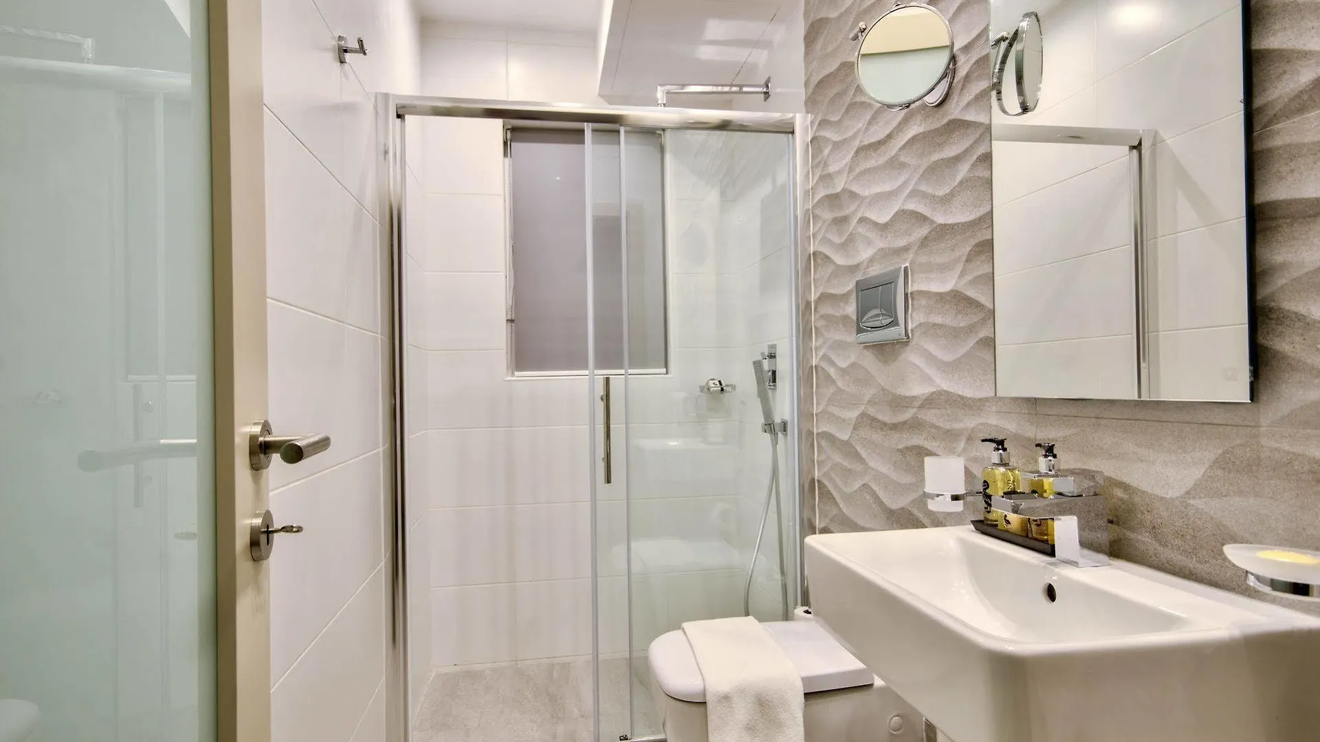 Jules Suites San Ġiljan Gasthuis