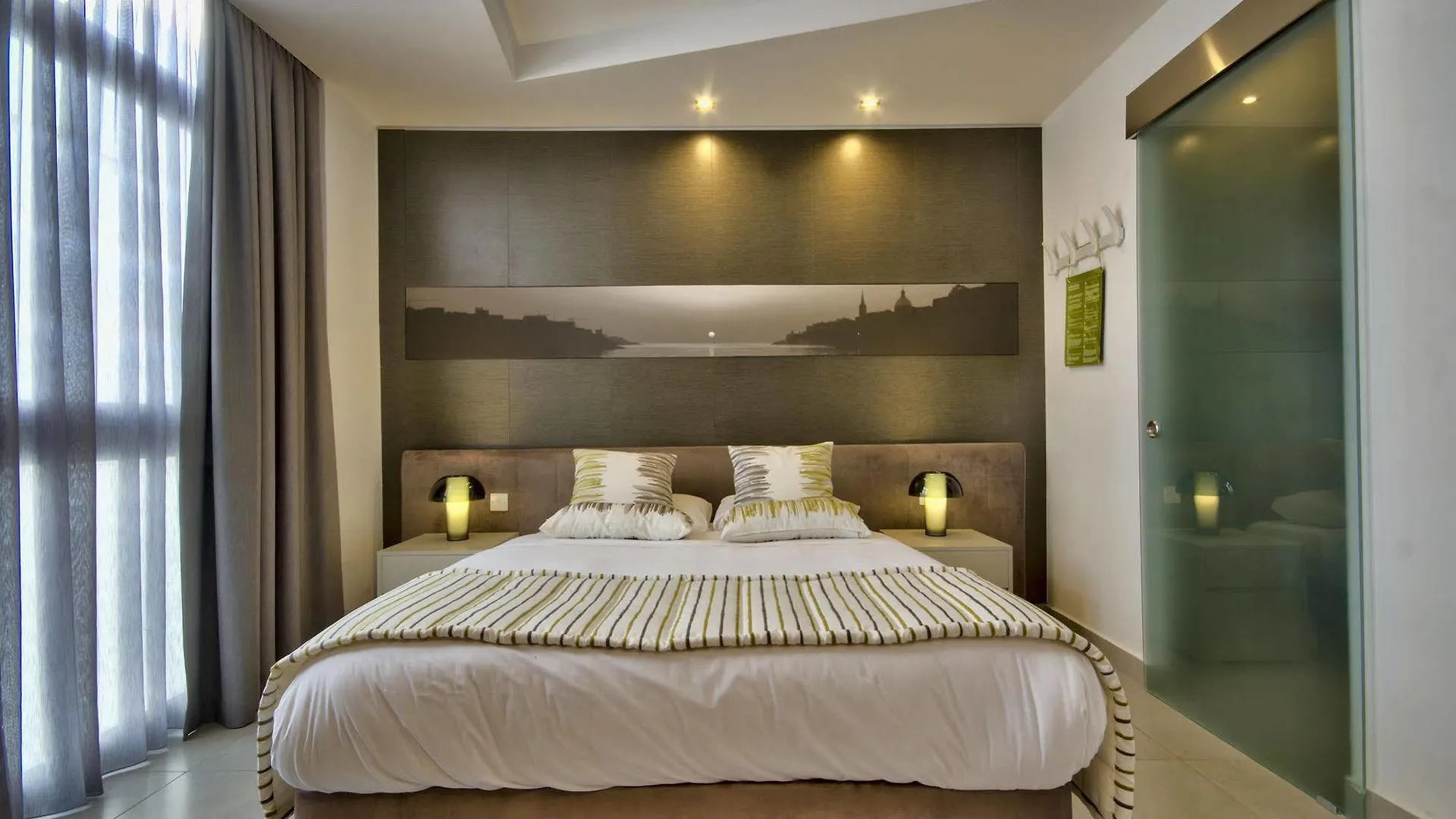Gasthuis Jules Suites San Ġiljan